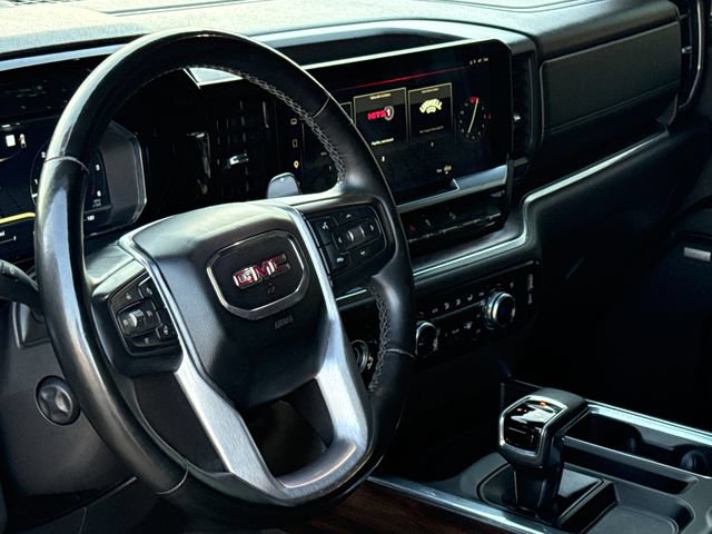 Used 2023 GMC Sierra 1500 SLT w/ SLT Premium Package AWD/4WD image 17