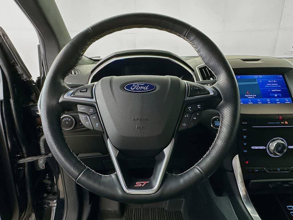 Certified 2019 Ford Edge ST w/ Convenience Package image 15