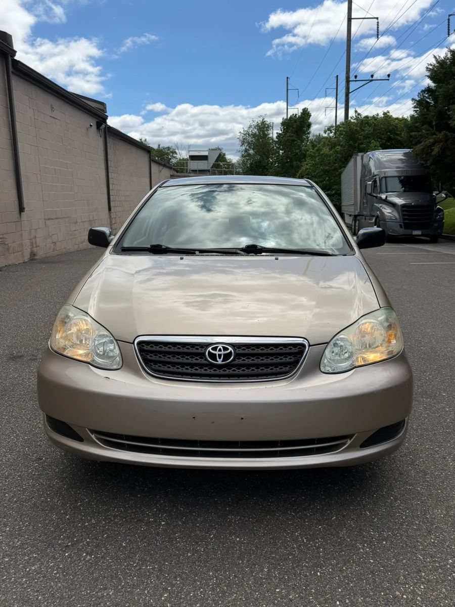 Used 2007 Toyota Corolla CE FWD image 2