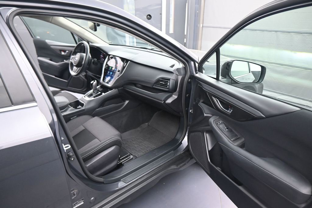 Used 2024 Subaru Outback Premium AWD/4WD image 45