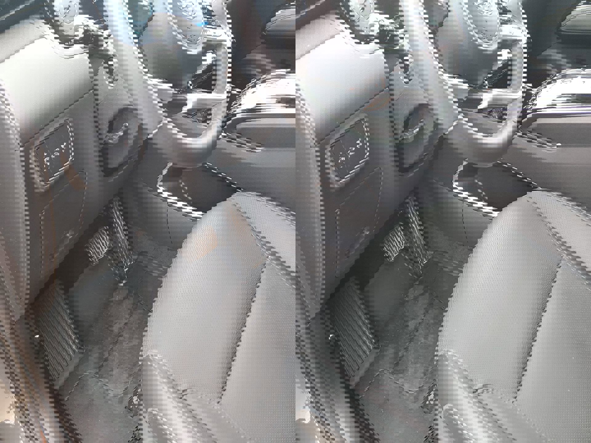 Used 2024 Hyundai Tucson Limited image 26