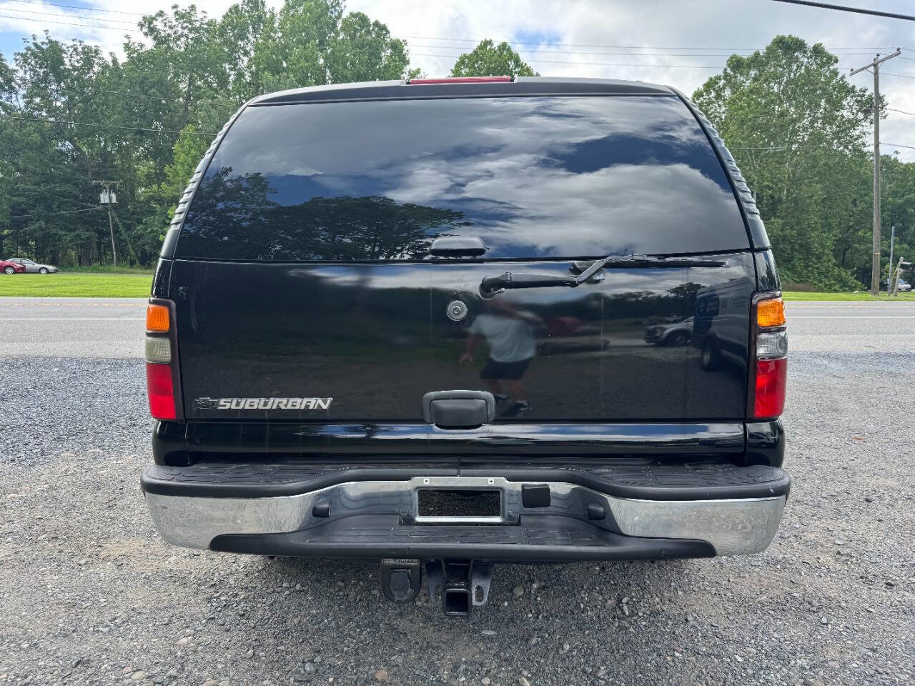 Used 2006 Chevrolet Suburban LS w/ Smart Select Package image 8