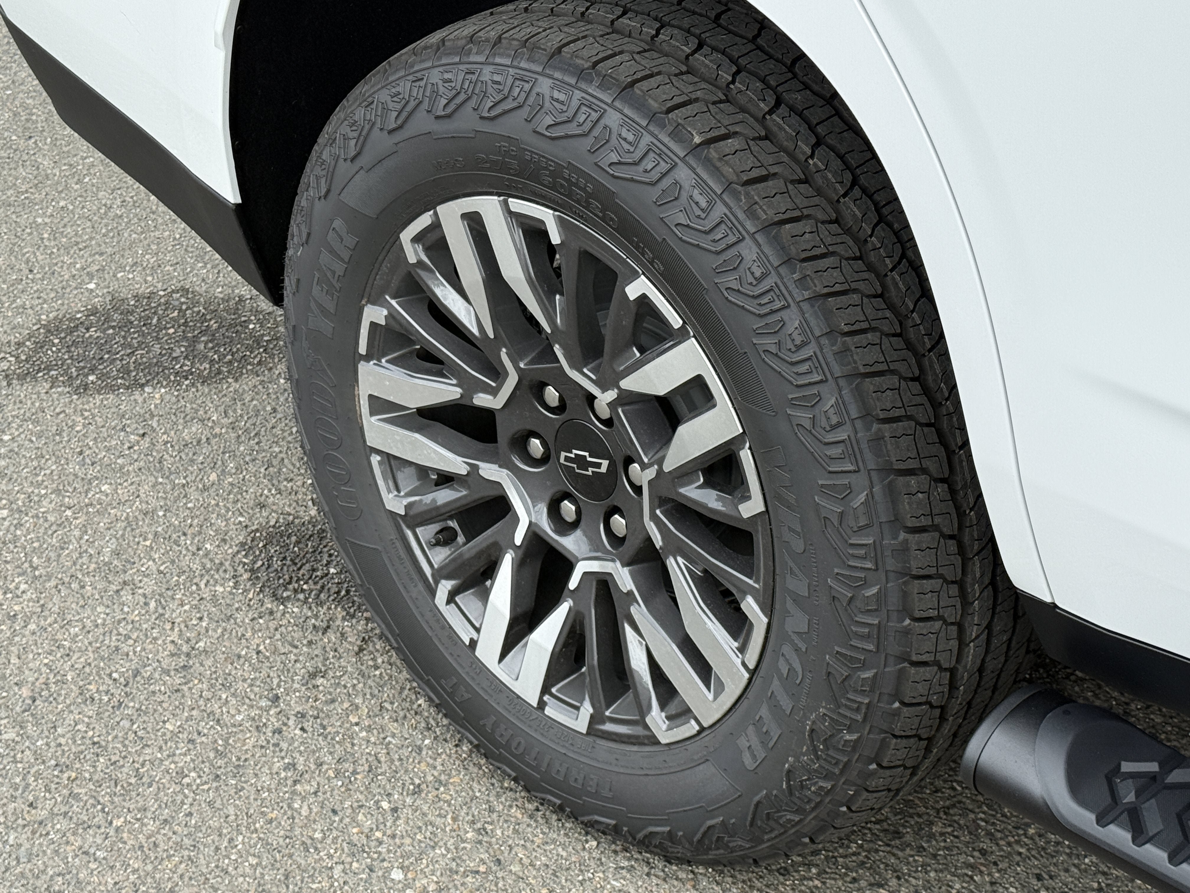 New 2026 Chevrolet Tahoe Z71 w/ Z71 Off-Road Package AWD/4WD image 28