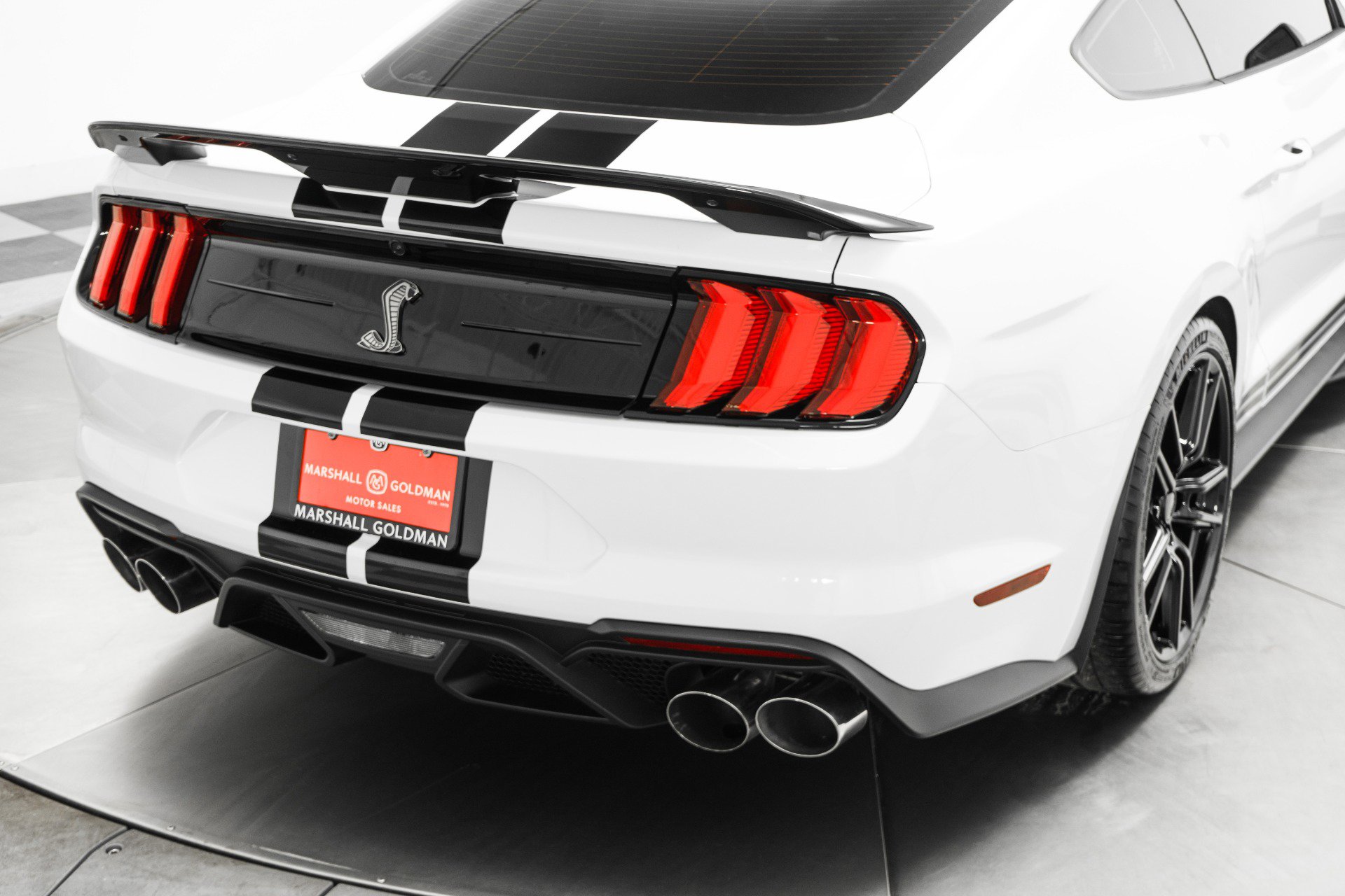 Used 2022 Ford Mustang Shelby GT500 w/ Technology Package RWD image 41