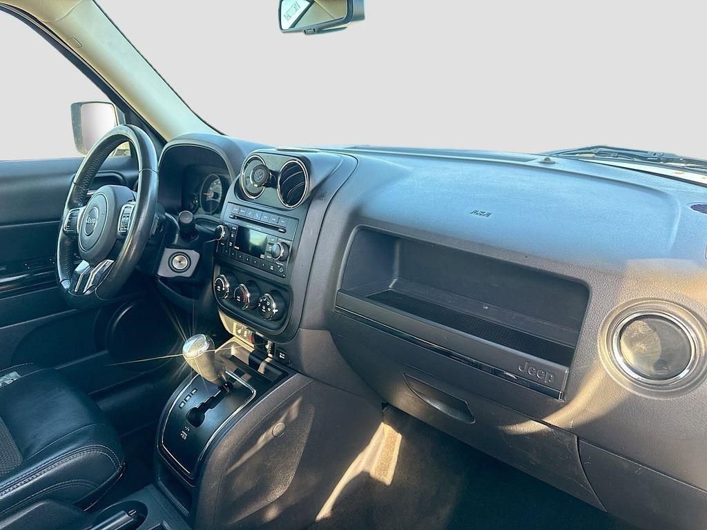 Used 2017 Jeep Patriot Sport w/ Power Value Group image 26