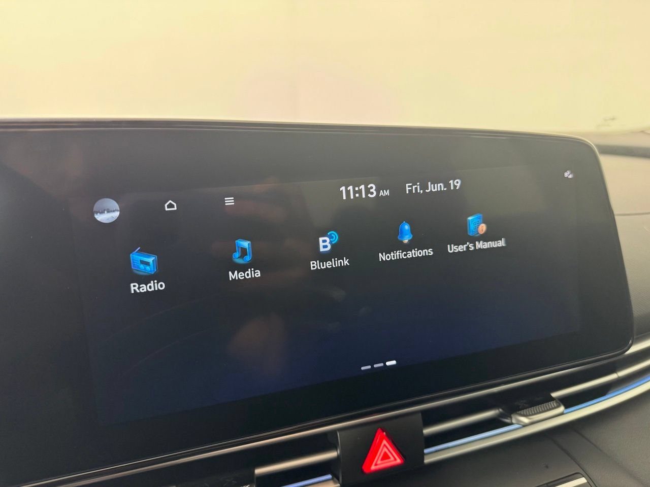 Used 2025 Hyundai Elantra Limited FWD image 17