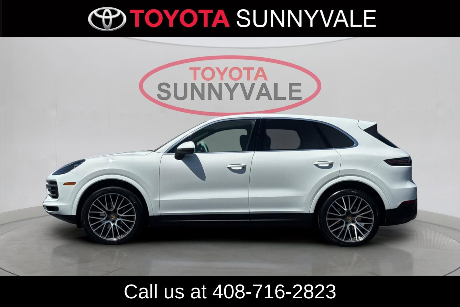 Used 2020 Porsche Cayenne AWD/4WD image 6