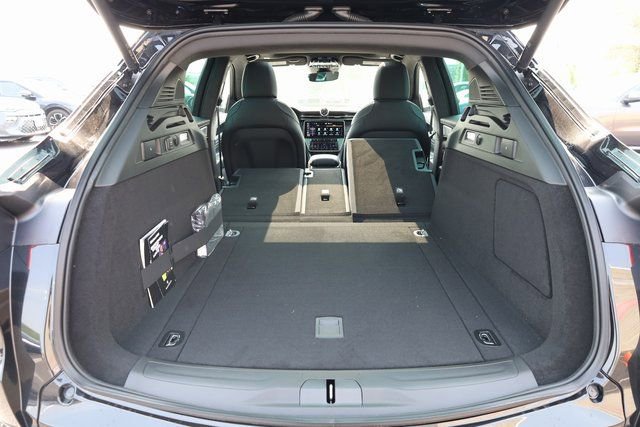 New 2025 Maserati Grecale Modena image 30