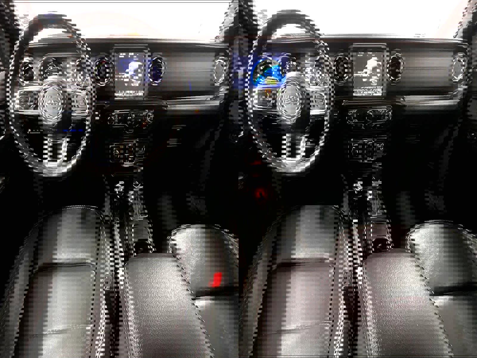 Used 2022 Jeep Wrangler Unlimited Sahara w/ Cold Weather Group image 21