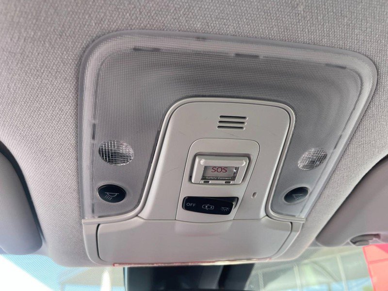 Used 2018 Toyota Prius Prime Advanced w/ Carpet Mat Package FWD image 28