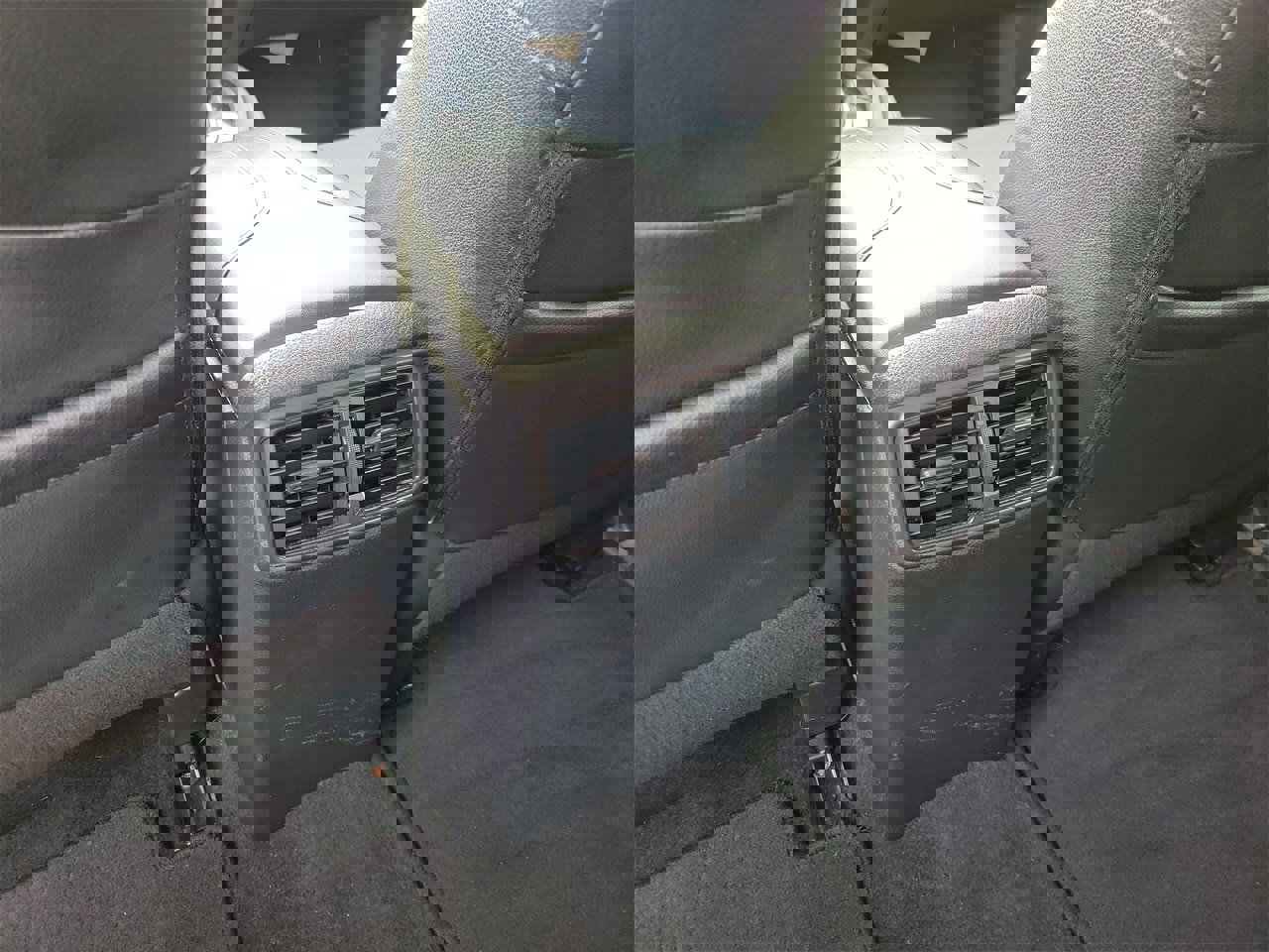 Used 2020 Nissan Rogue SL w/ Premium Package image 12