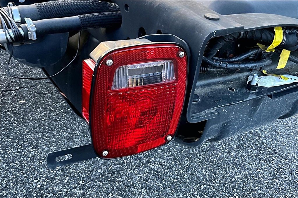 Used 2024 RAM 5500 Tradesman w/ Chrome Appearance Group image 20