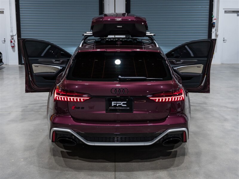 Used 2022 Audi RS 6 AWD/4WD image 42