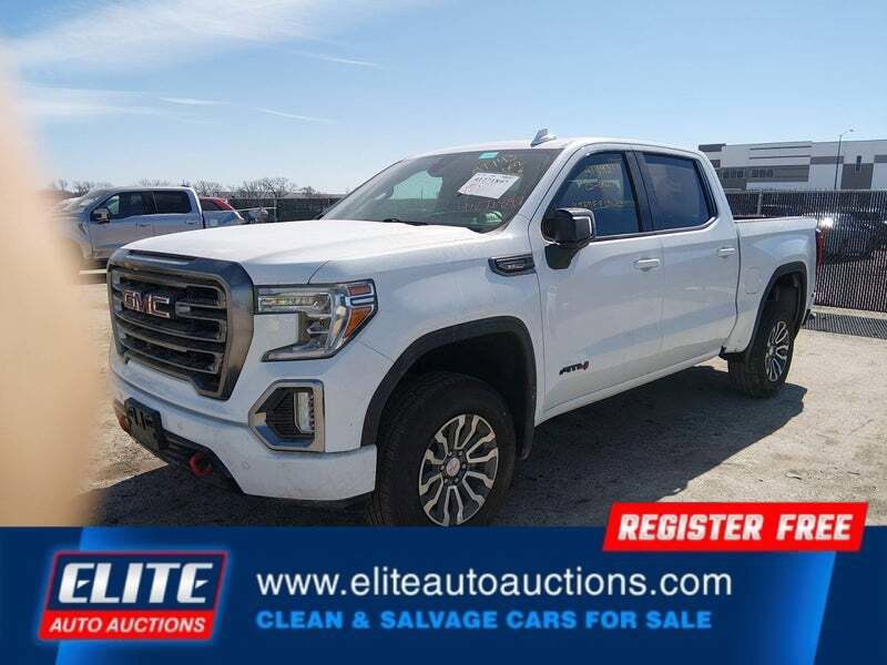 Used 2020 GMC Sierra 1500 AT4 w/ AT4 Premium Package image 3