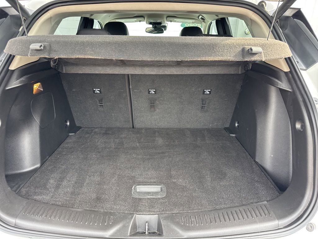 Certified 2020 Buick Encore GX Essence FWD image 38