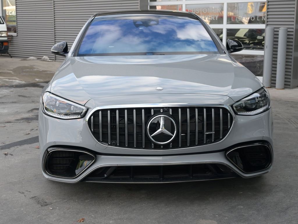 Used 2024 Mercedes-Benz S 63 AMG S w/ Rear Seat Package image 9