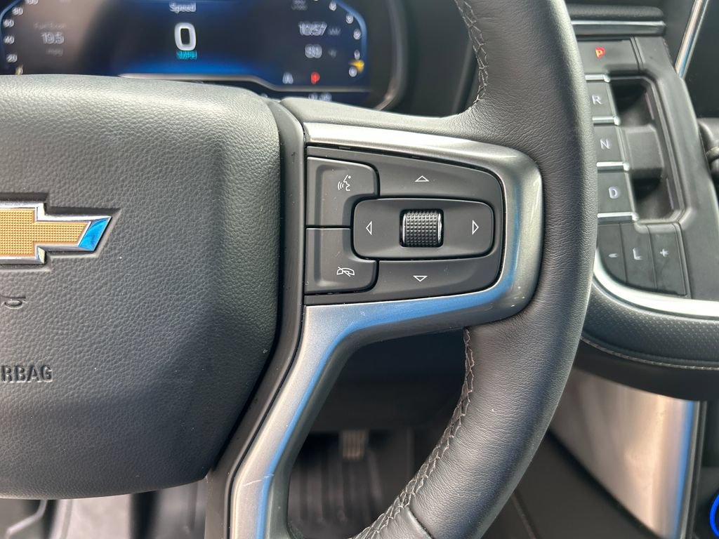 Used 2022 Chevrolet Suburban Premier RWD image 22