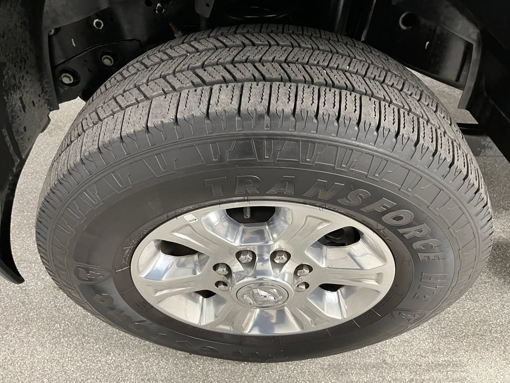 Used 2024 RAM 2500 Big Horn w/ Bed Utility Group AWD/4WD image 15