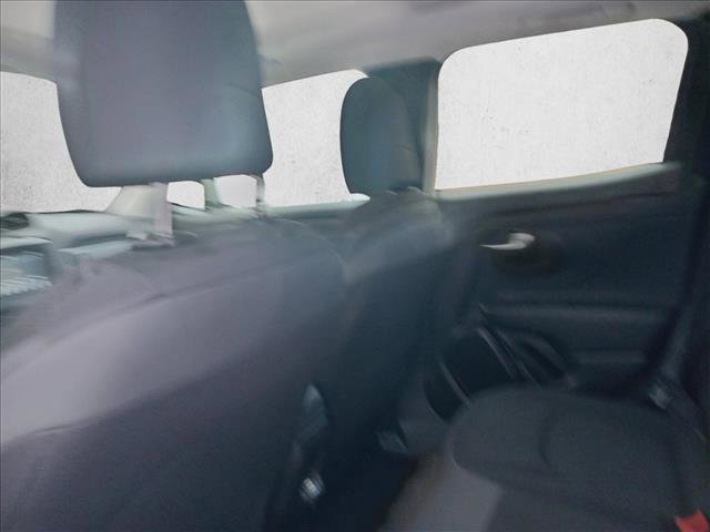 Used 2020 Jeep Renegade Altitude image 11