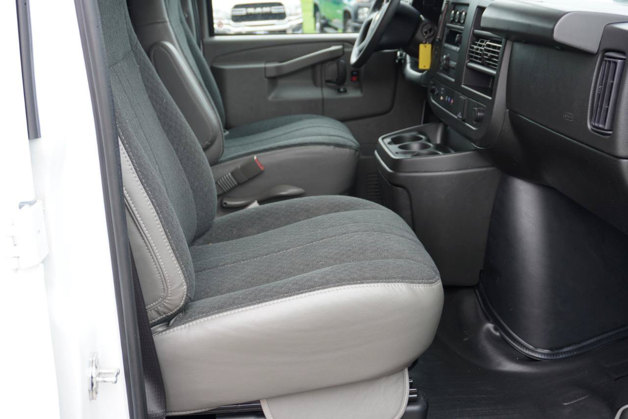 Used 2025 Chevrolet Express 2500 w/ Driver Convenience Package RWD image 16