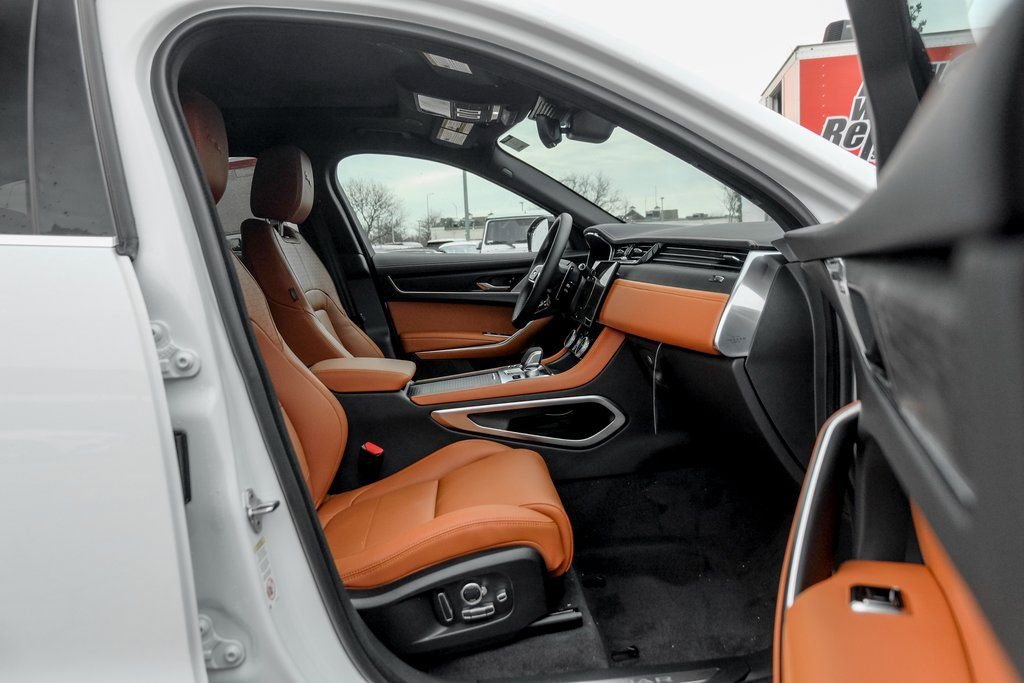 New 2026 Jaguar F-PACE R-Dynamic S image 20