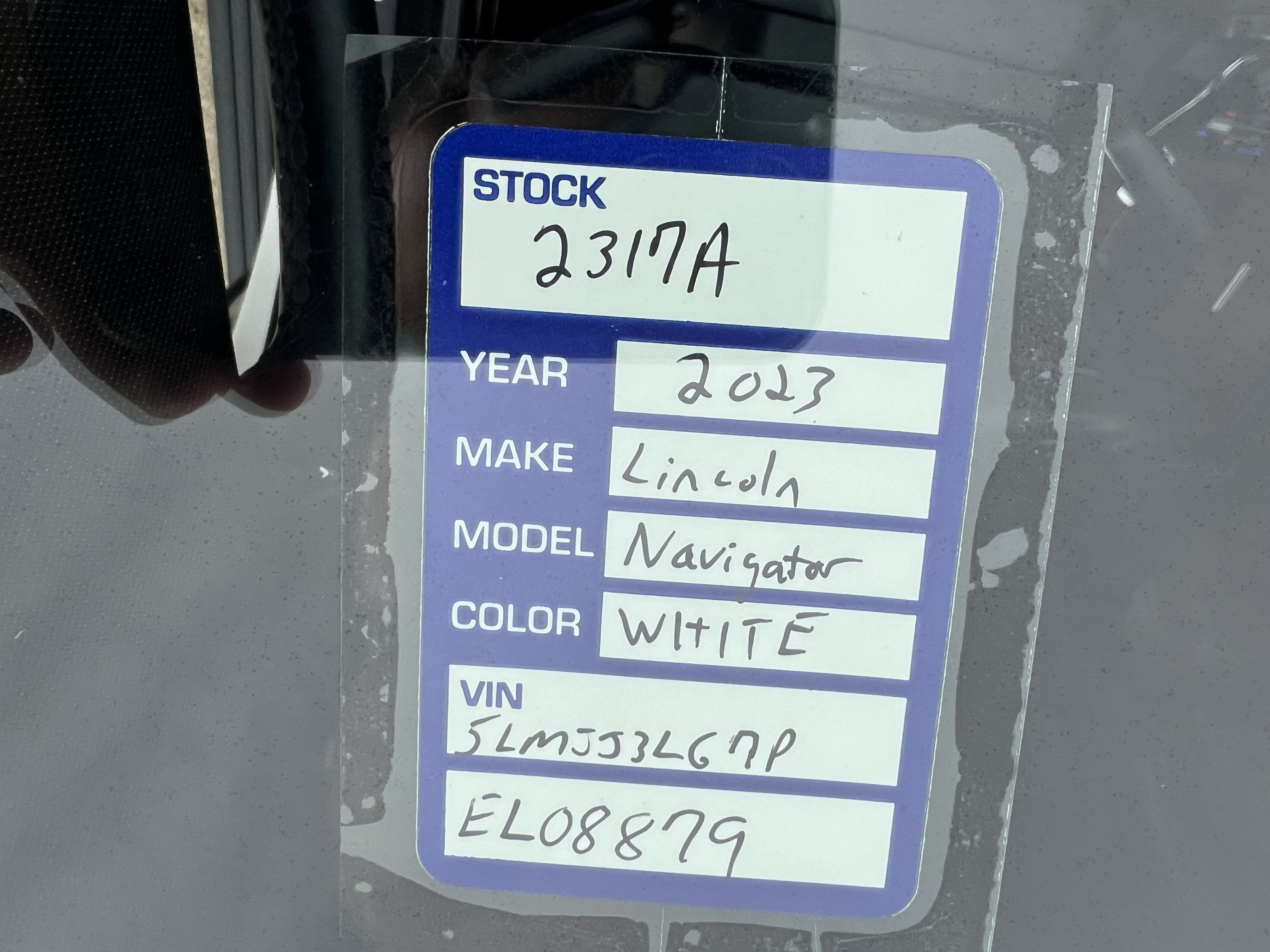 Used 2023 Lincoln Navigator L Reserve AWD/4WD image 25