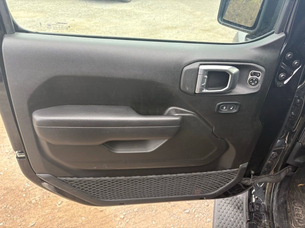 Used 2020 Jeep Wrangler Unlimited Sport image 12