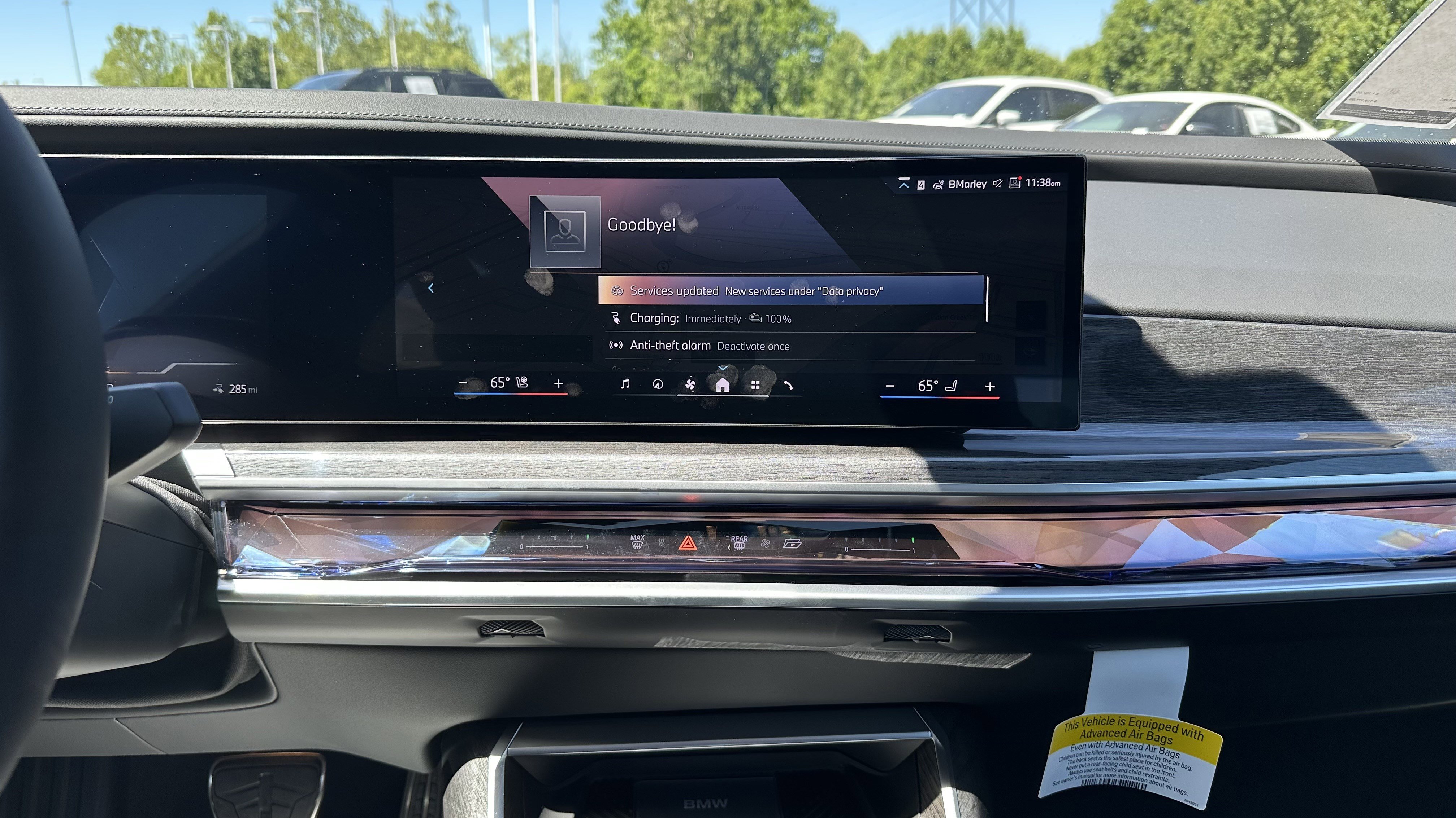 Used 2025 BMW i7 eDrive50 w/ M Sport Package image 29