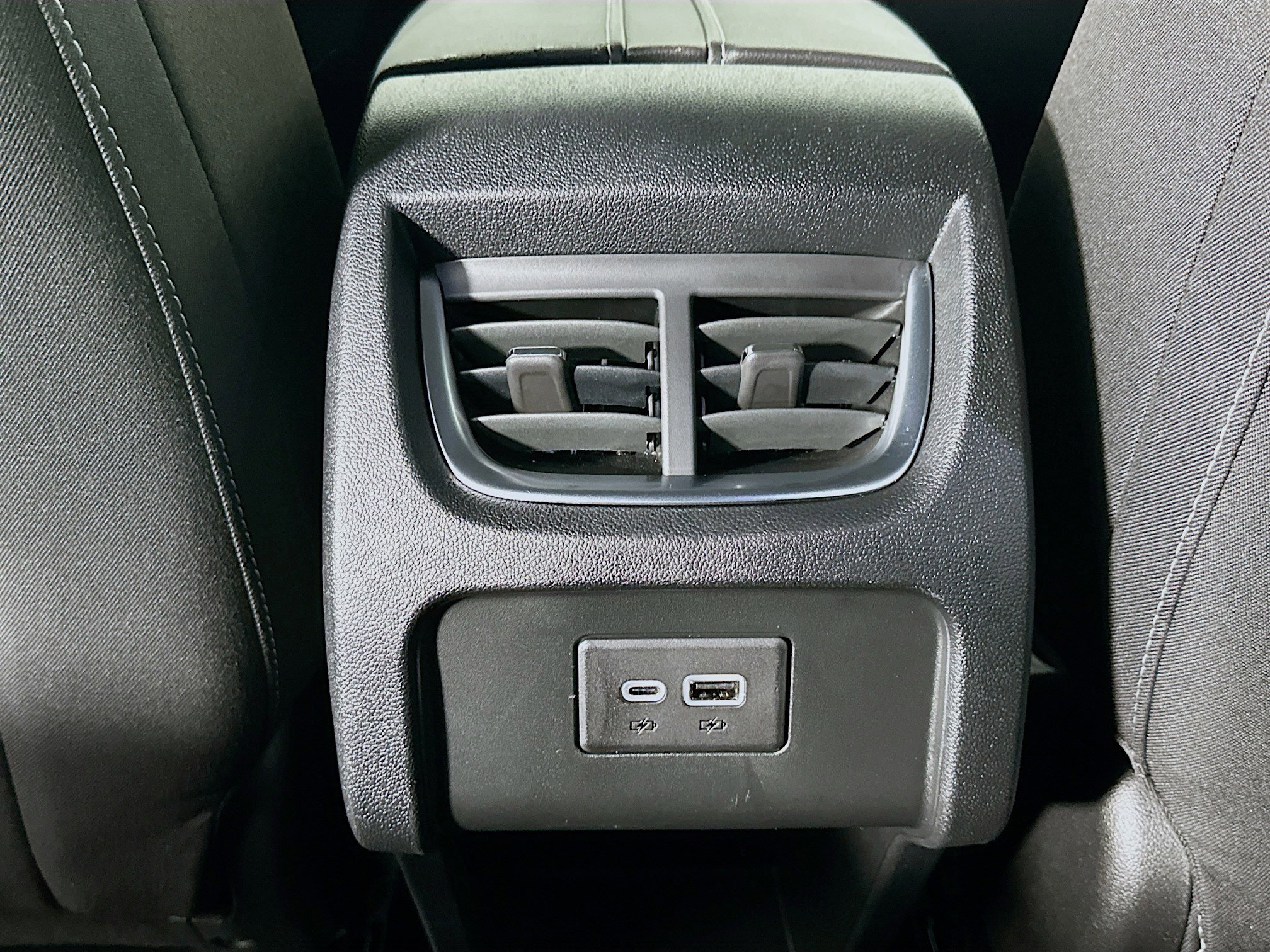 Used 2023 Chevrolet Blazer LT image 26