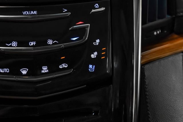 Used 2015 Cadillac Escalade Luxury AWD/4WD image 34