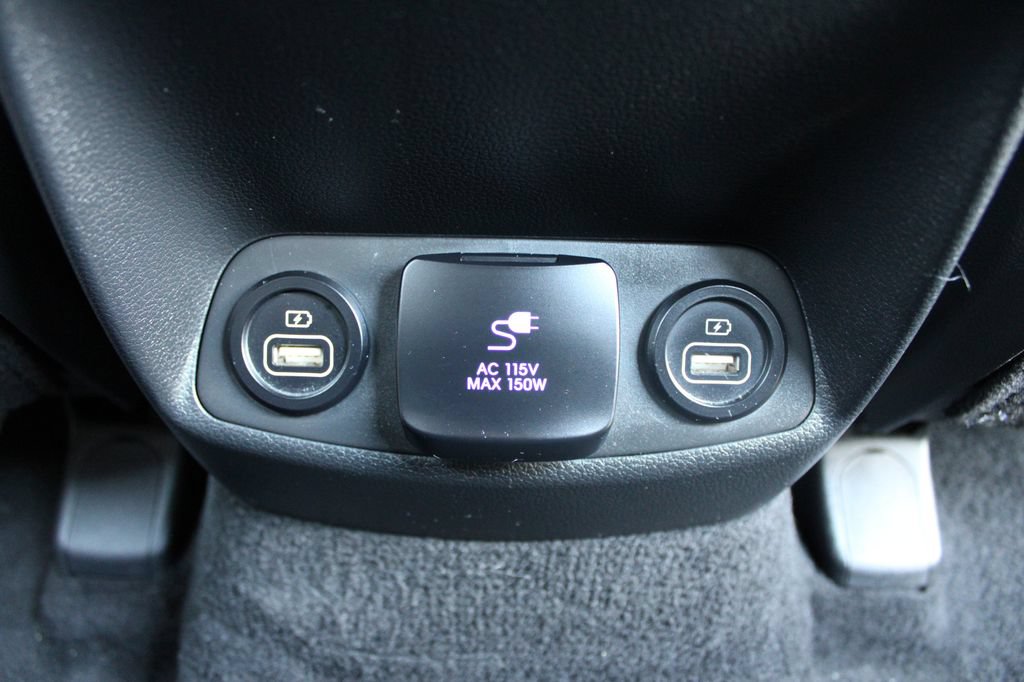Used 2022 Hyundai Santa Fe Calligraphy AWD/4WD image 15