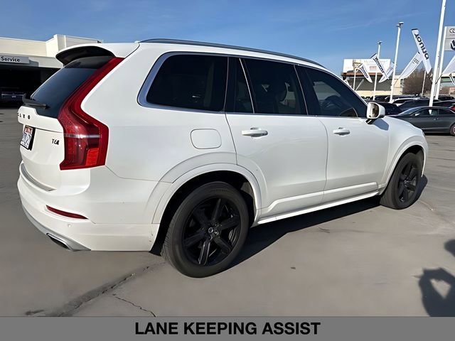 Used 2020 Volvo XC90 T6 Momentum image 3