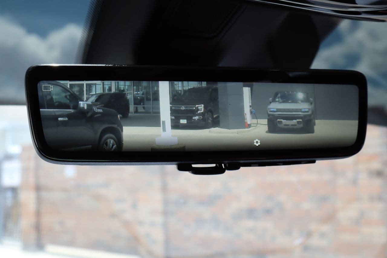 Used 2021 Jeep Grand Cherokee L Summit w/ Advanced Protech Group IV AWD/4WD image 31