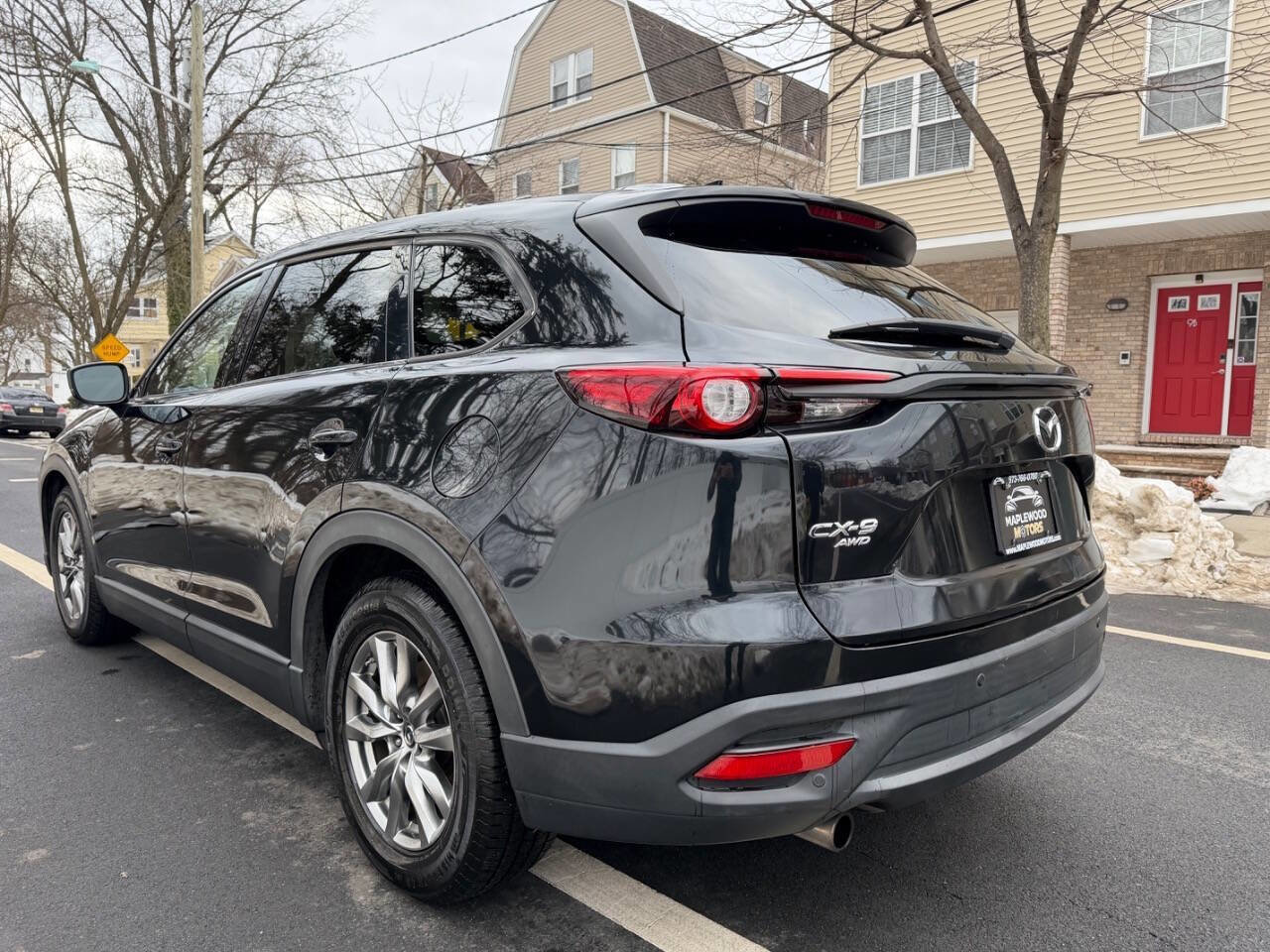 Used 2018 MAZDA CX-9 Touring w/ Touring Premium Package image 10