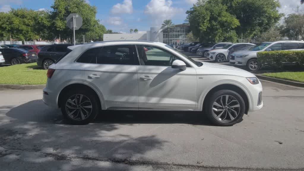 Certified 2024 Audi Q5 2.0T Premium w/ Convenience Package AWD/4WD image 9