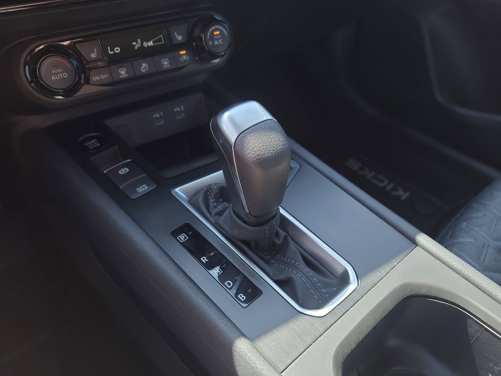 New 2026 Nissan Kicks SV FWD image 18