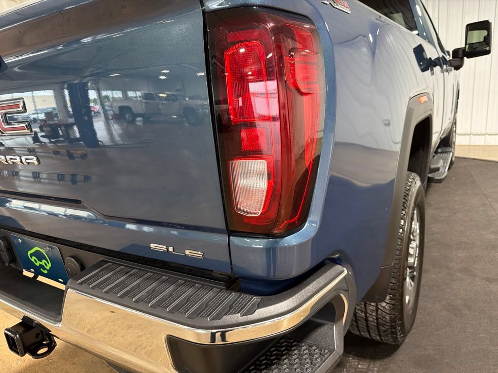 Certified 2024 GMC Sierra 3500 SLE w/ SLE Convenience Package AWD/4WD image 16
