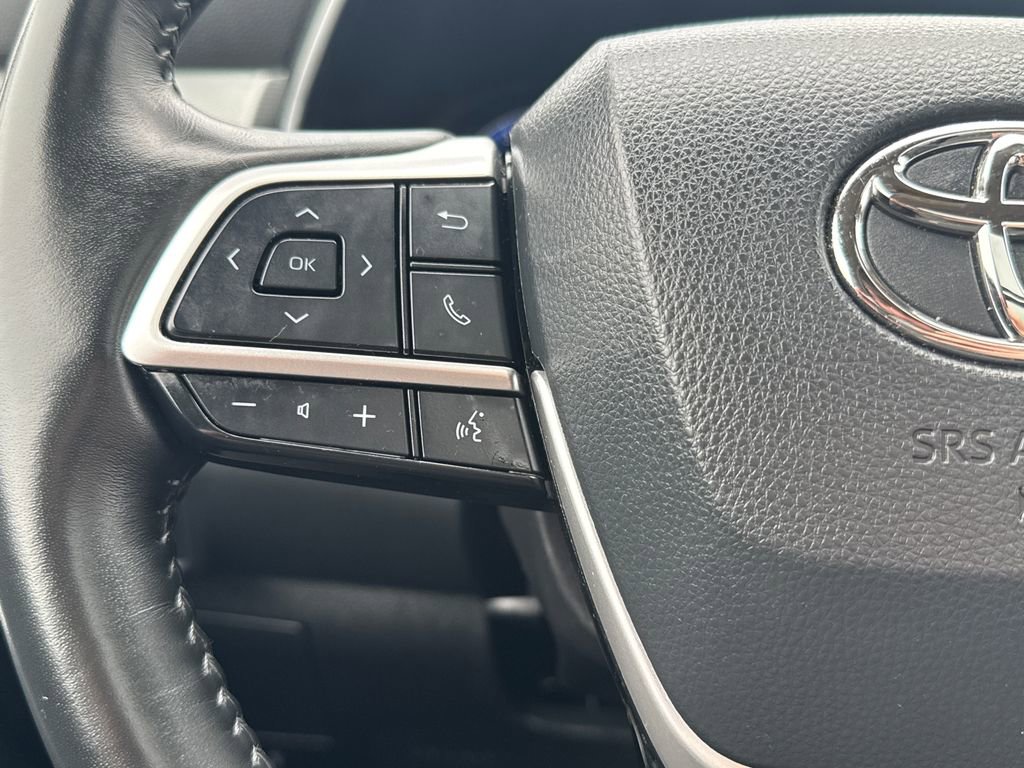 Used 2023 Toyota Highlander Platinum AWD/4WD image 21