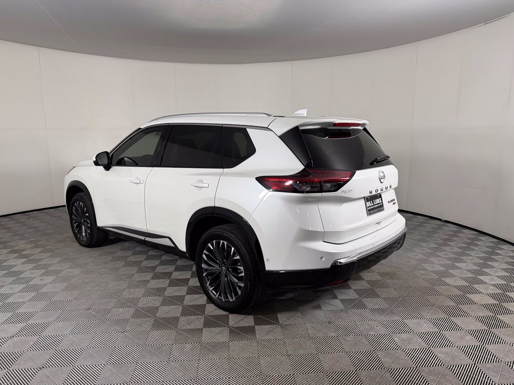 Used 2026 Nissan Rogue Platinum w/ Platinum Premium Package AWD/4WD image 9
