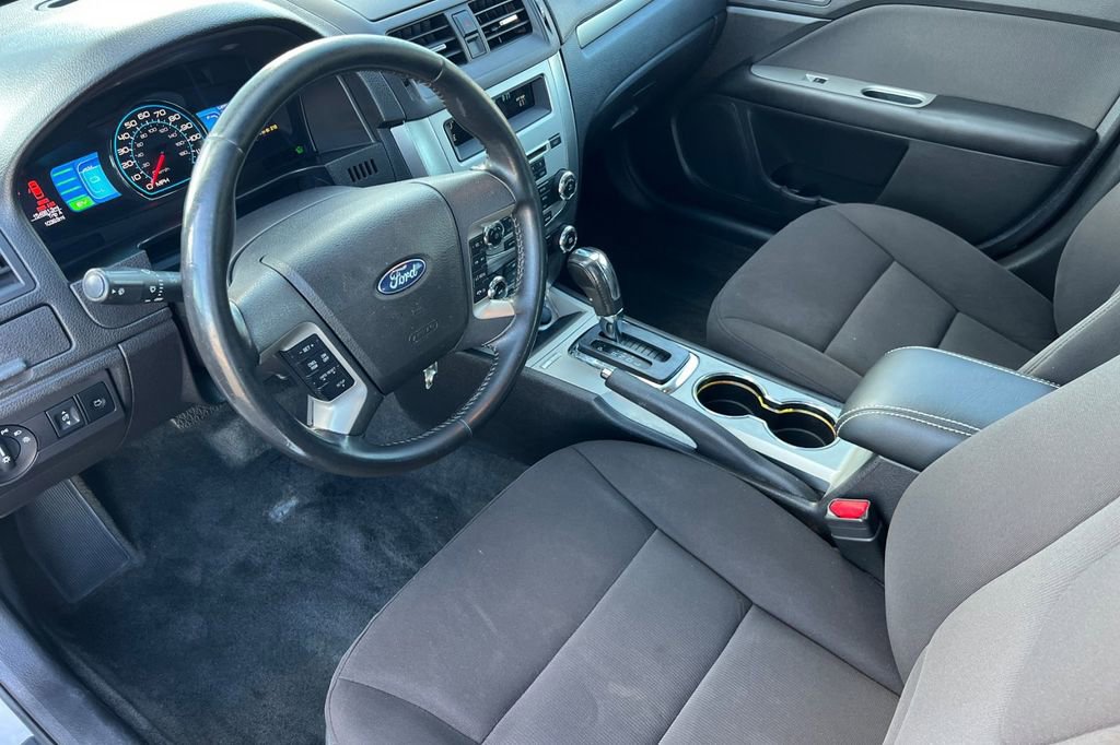 Used 2012 Ford Fusion Hybrid image 11