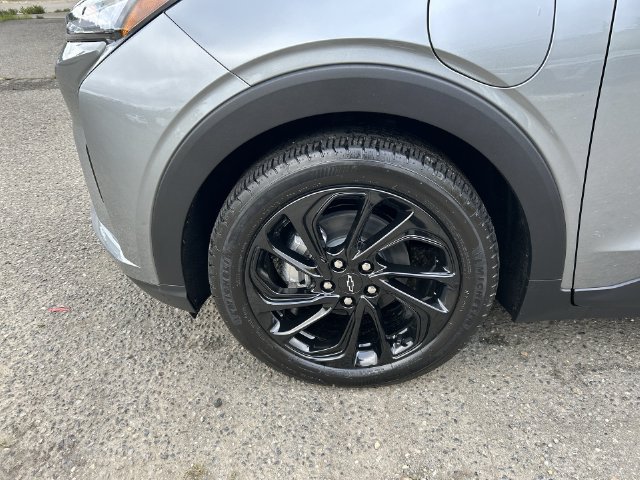 New 2027 Chevrolet Bolt RS w/ Technology Package FWD image 32