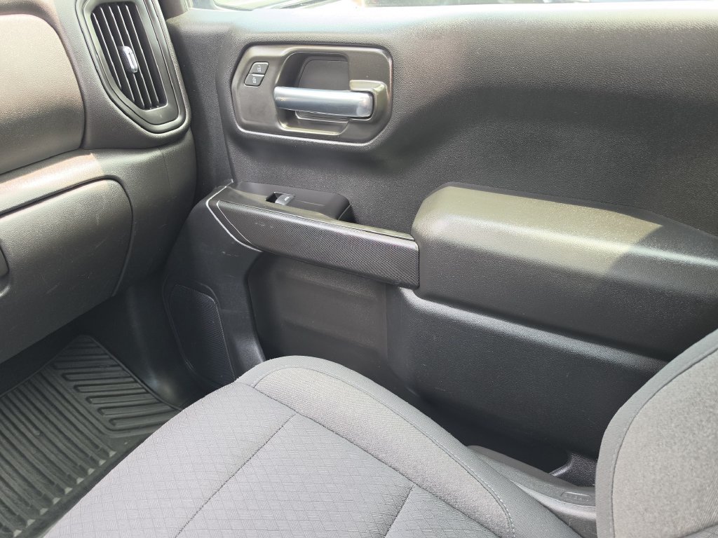Used 2022 Chevrolet Silverado 1500 Custom RWD image 16