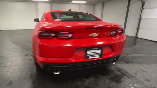 Certified 2022 Chevrolet Camaro LT RWD image 7