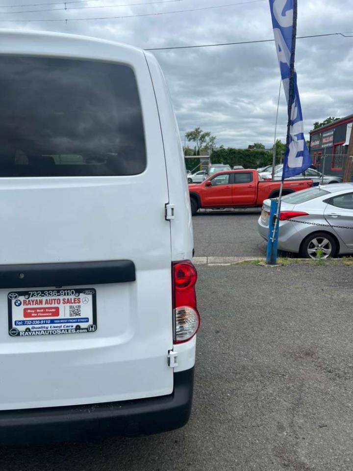 Used 2021 Nissan NV200 S w/ Back Door Glass Package FWD image 9