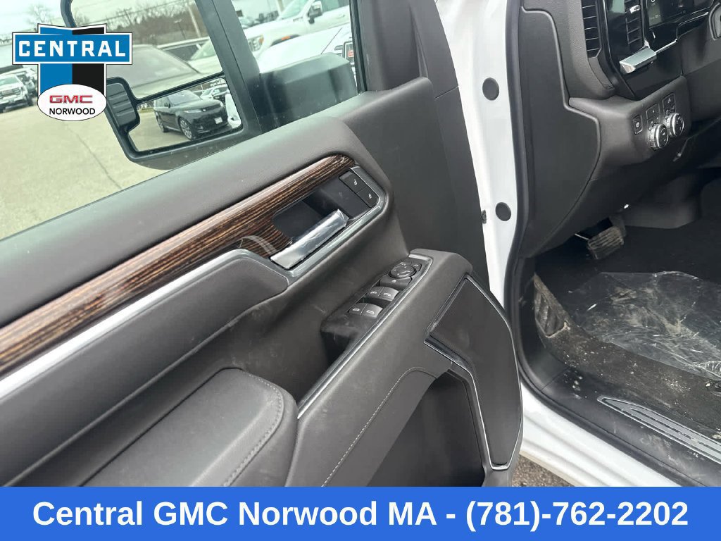 New 2026 GMC Sierra 2500 SLE w/ Snow Plow Prep/Camper Package AWD/4WD image 14