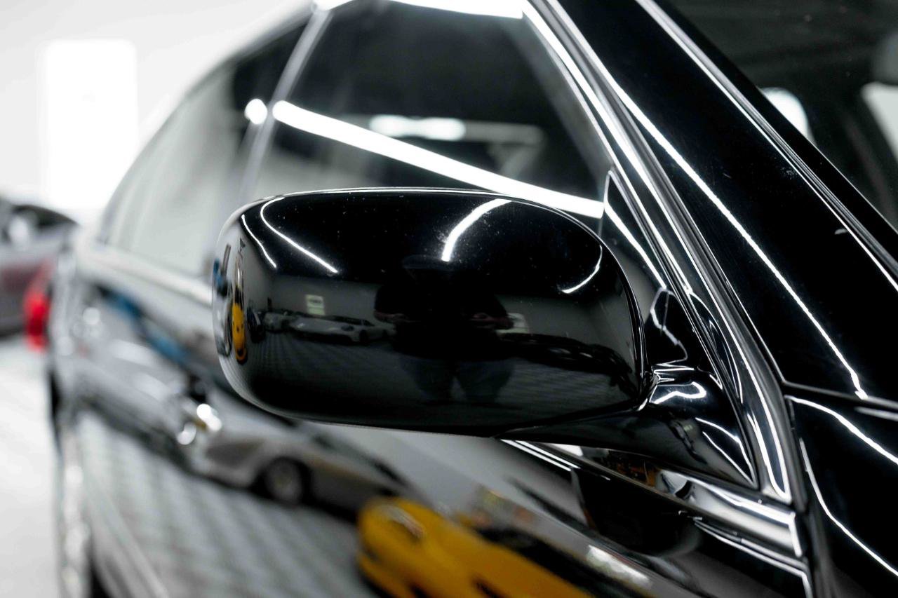 Used 2004 Lexus LS 430 RWD image 19