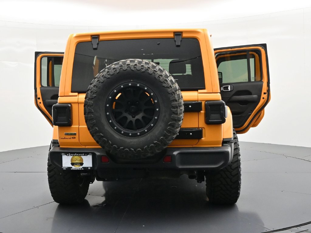 Used 2021 Jeep Wrangler Unlimited Sahara AWD/4WD image 26