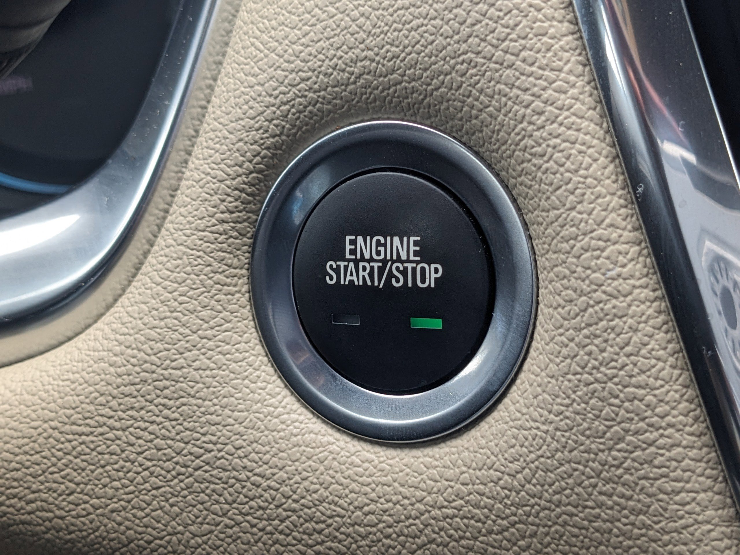 Used 2023 Chevrolet Traverse LT w/ LT Premium Package image 31