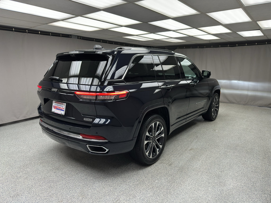 Used 2023 Jeep Grand Cherokee Overland w/ Adv Protech Group III AWD/4WD image 4