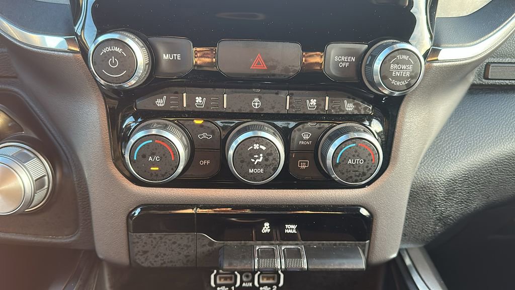 Used 2024 RAM 1500 Laramie image 26